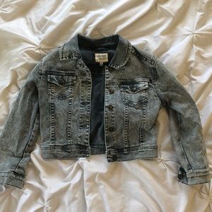 Cropped jean jacket